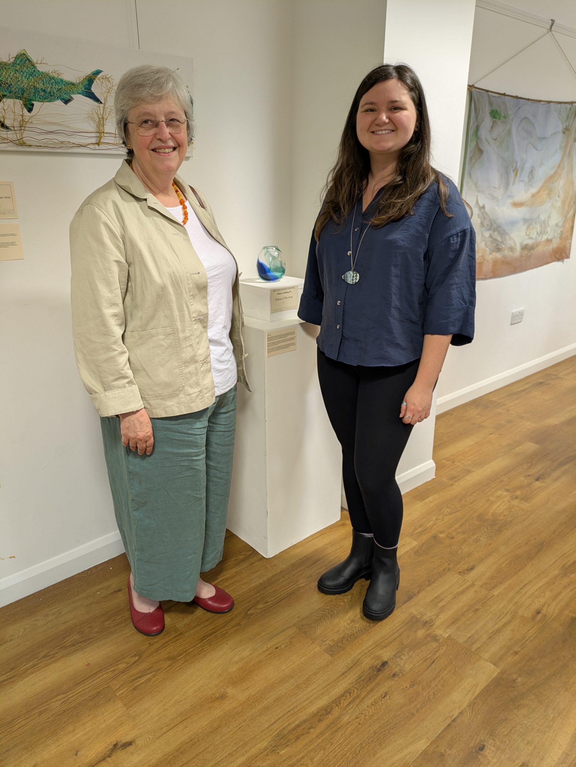 Commissioned vase by Melissa Keskinkinlinc with the artist and Councillor Lizzie Cole